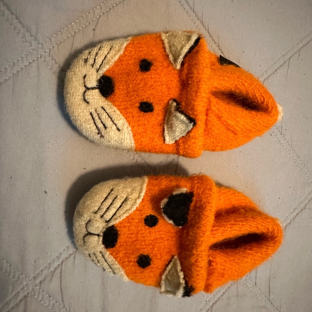 Garnet Hill baby wool booties